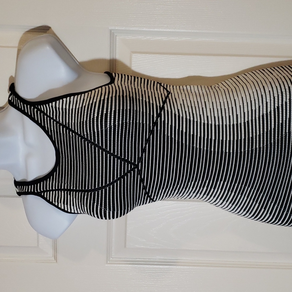 BCB Generation body con dress - Picture 3 of 15